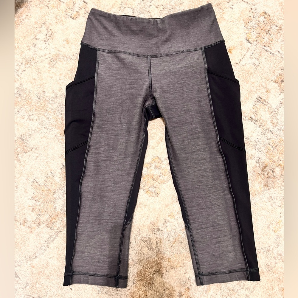 Lululemon crop leggings